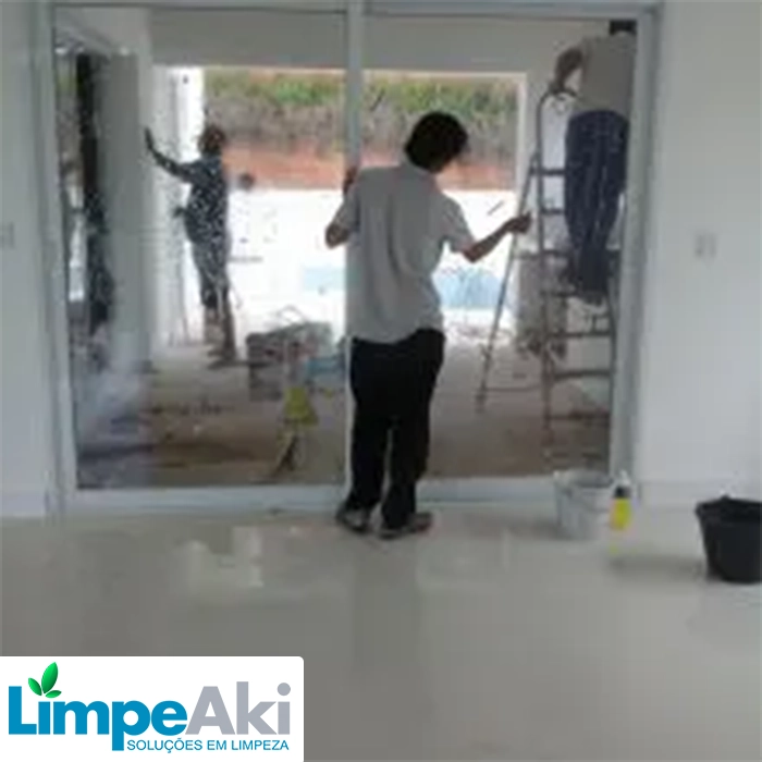 Serviço de limpeza pesada pós obra
